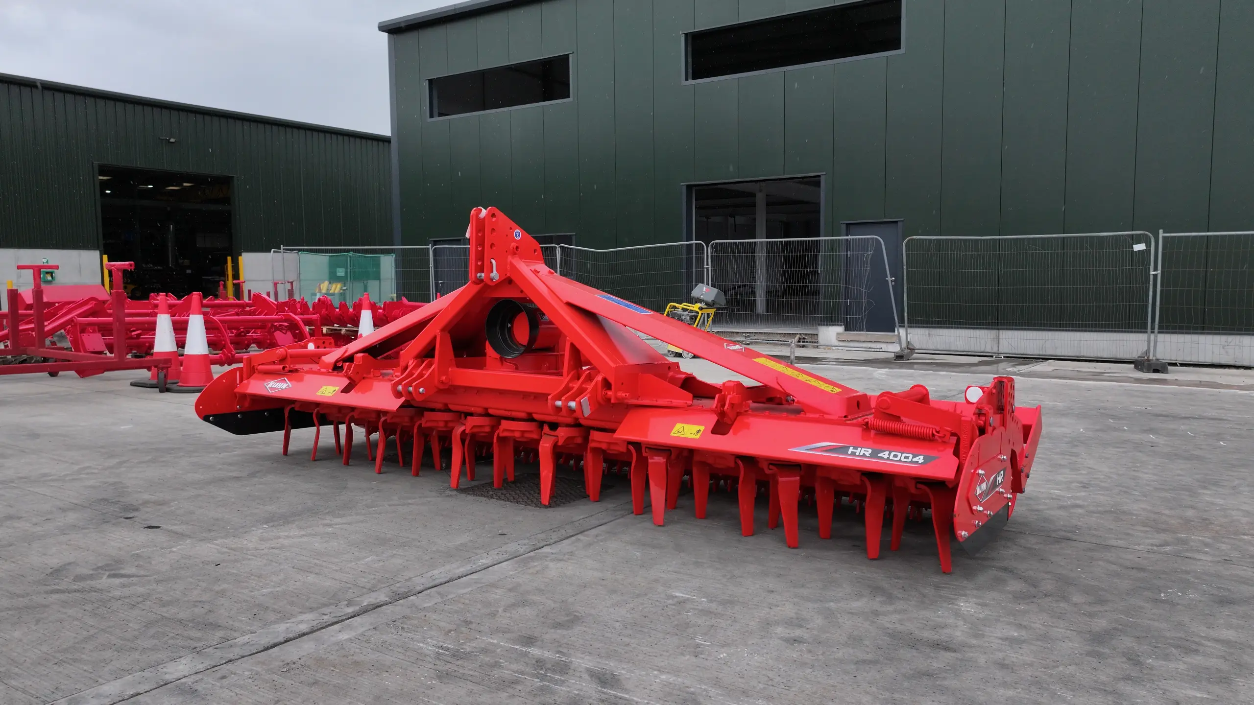 USED KUHN HR4004 - Banner